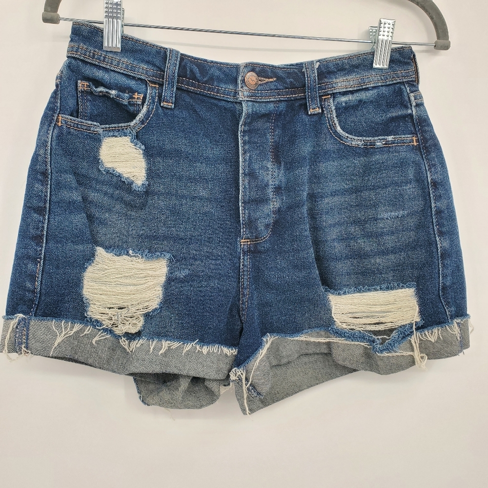 ◇◇ Hollister Curvy Ultra High Rise Mom Short 3" Size 27